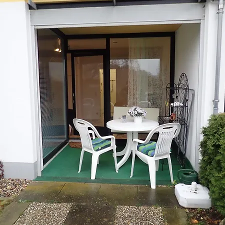 Apartment Strandnahe Mit Gartenterrasse *
